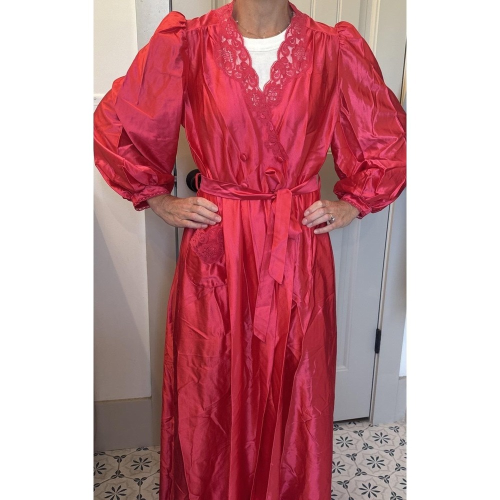 Vintage Miss Elaine Robe Women SZ MED Satin‎ Lace Kimono Long Glam Boudoir USA